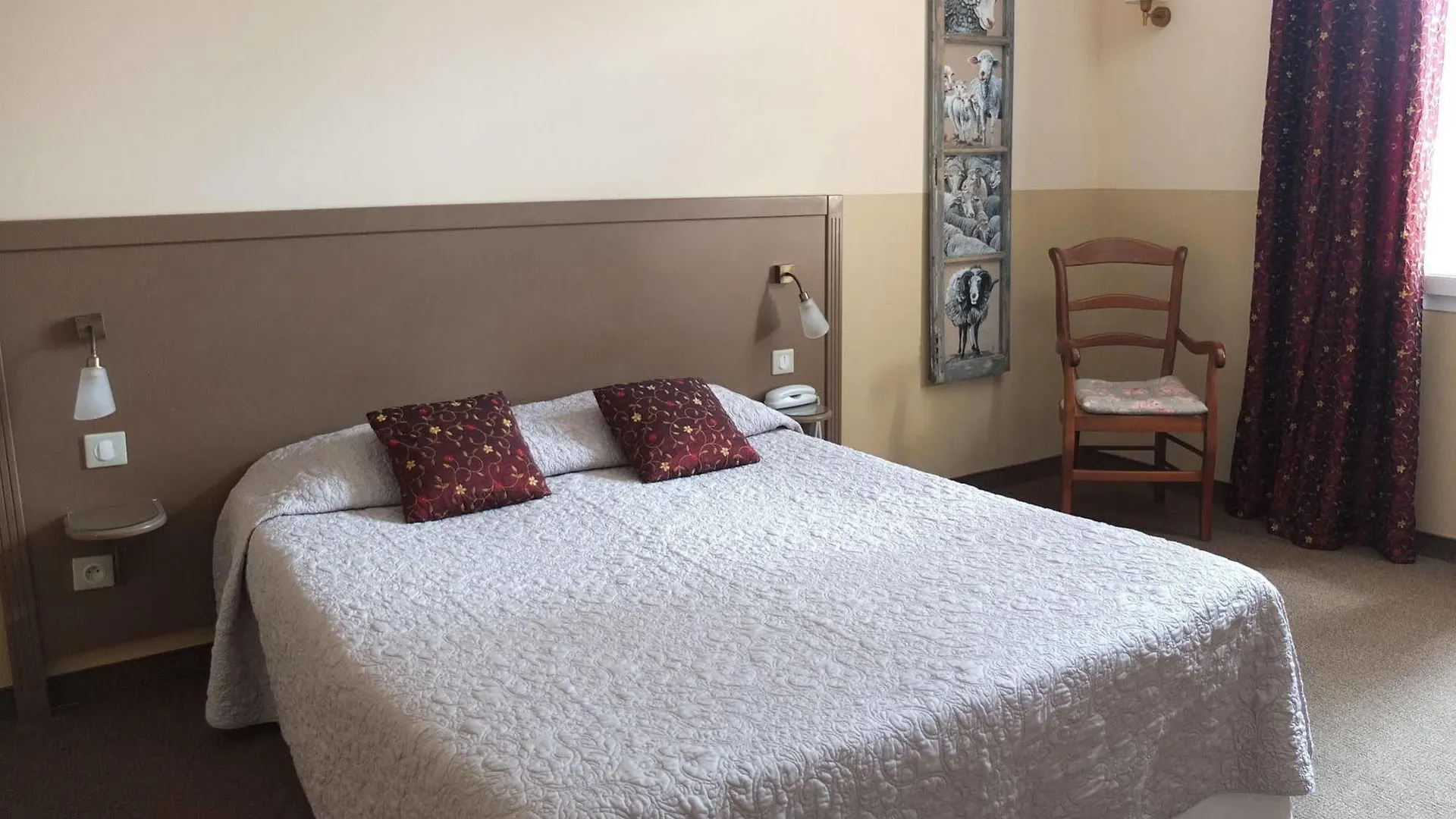 Hotel Les Restanques De Moustiers  Moustiers-Sainte-Marie