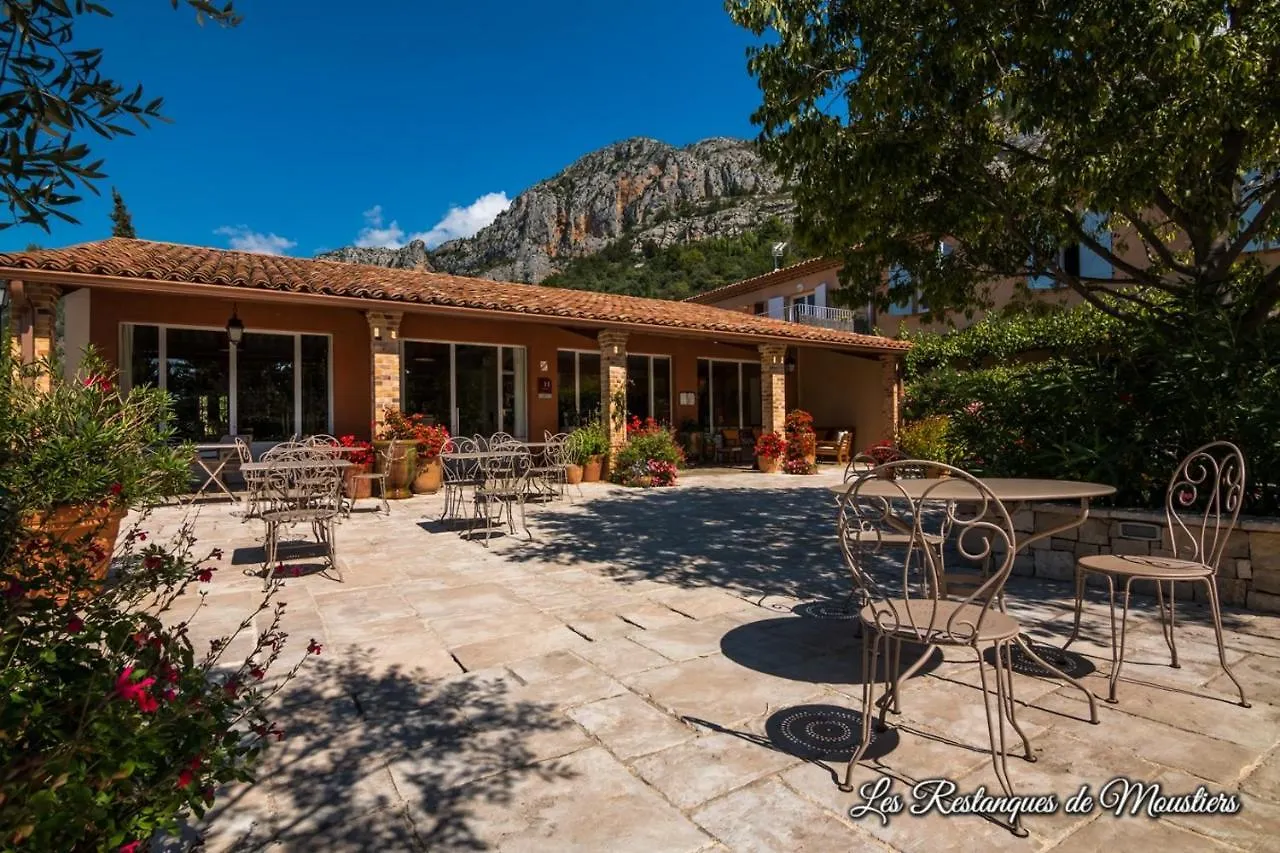 Hotel Les Restanques De Moustiers