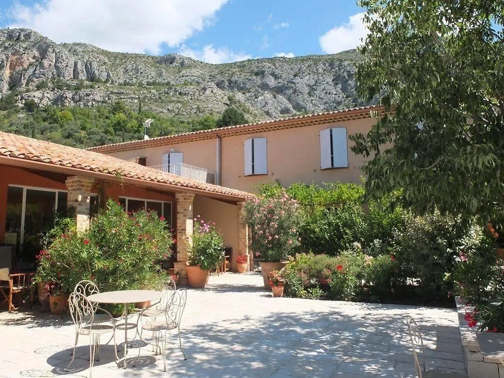 ***  Hotel Les Restanques De Moustiers Frankrig