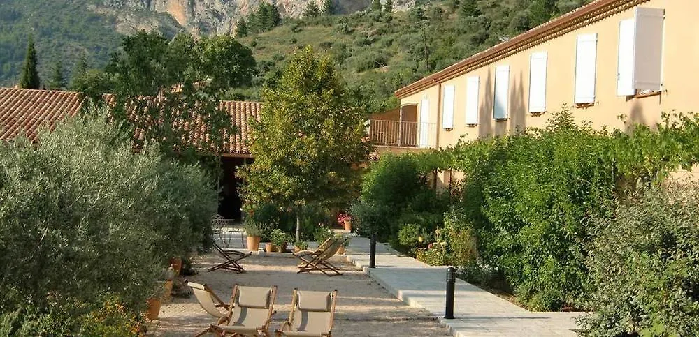Hotel Les Restanques De Moustiers