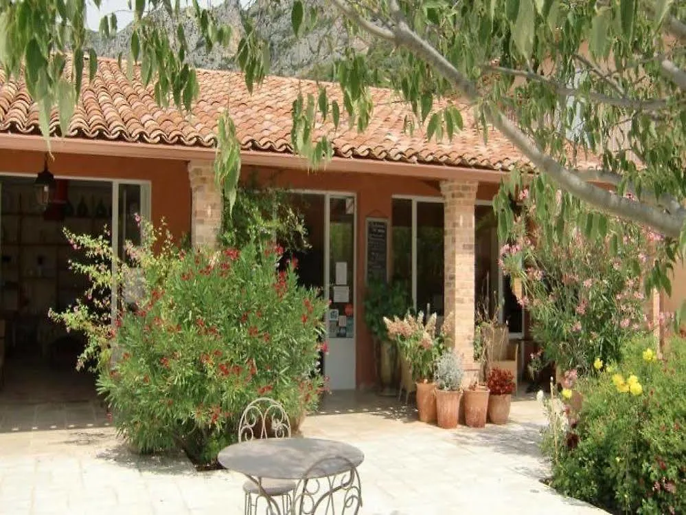 Hotel Les Restanques De Moustiers 3*, Moustiers-Sainte-Marie France