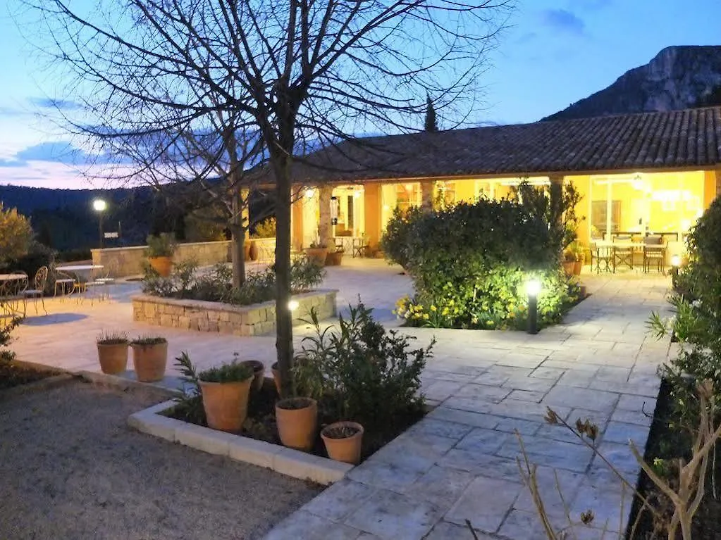 Hotel Les Restanques De Moustiers