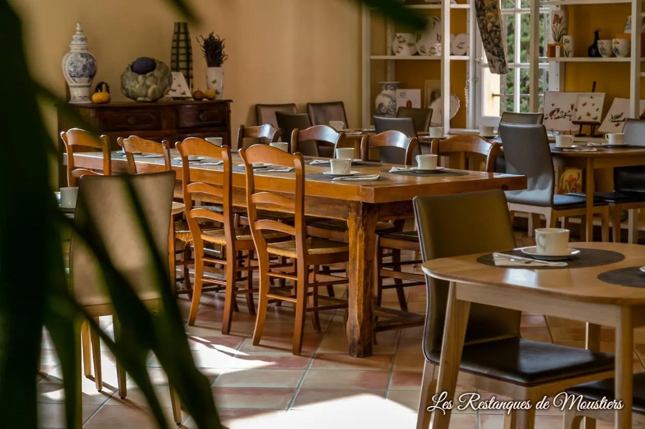 Hotel Les Restanques De Moustiers